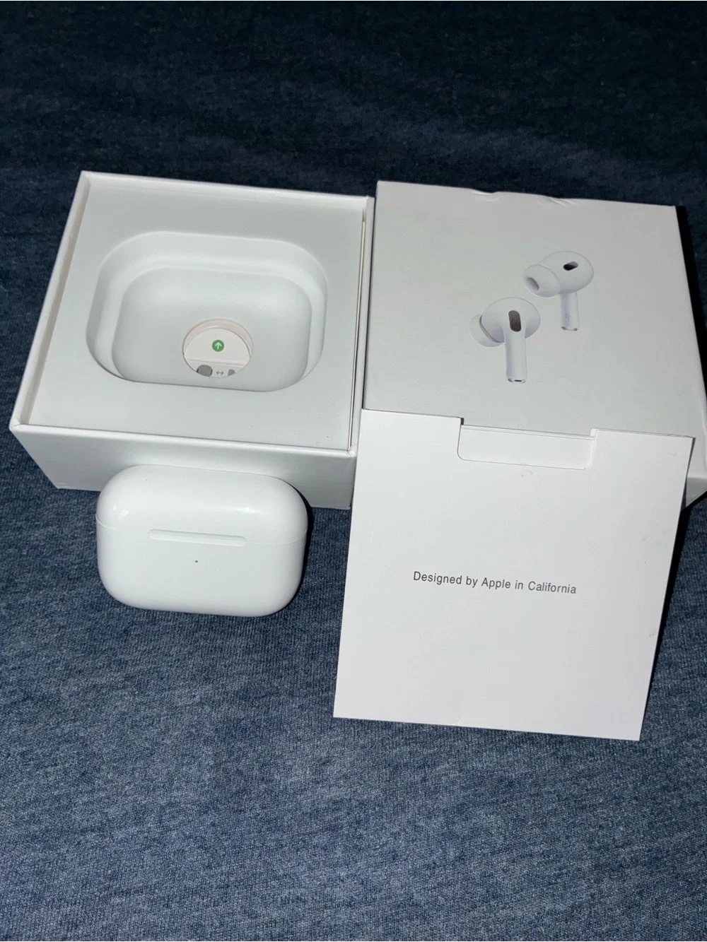 Wireless In-Ear Earbuds - White
